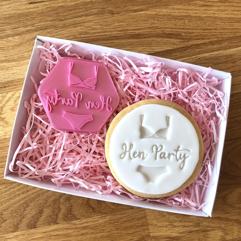 Bra And Knickers Hen Party Stamp (Lissie Lou)