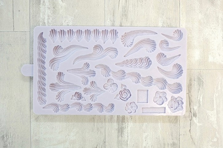 Royal Icing Essentials - Karen Davies Mould