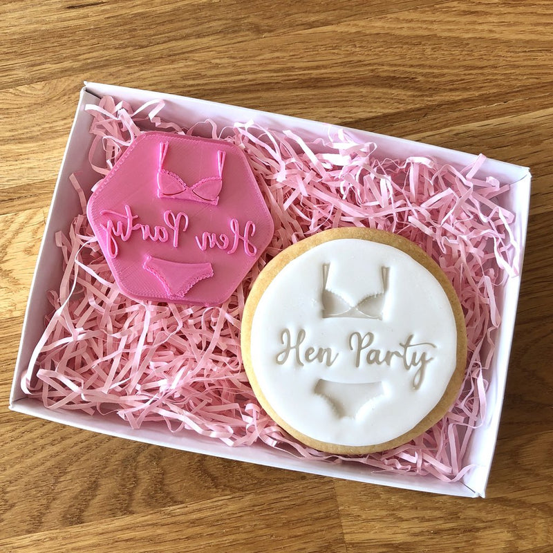 Bra And Knickers Hen Party Stamp (Lissie Lou)