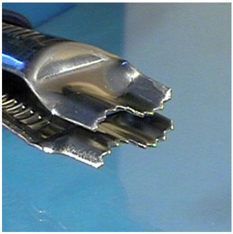 Wavy Line Crimper